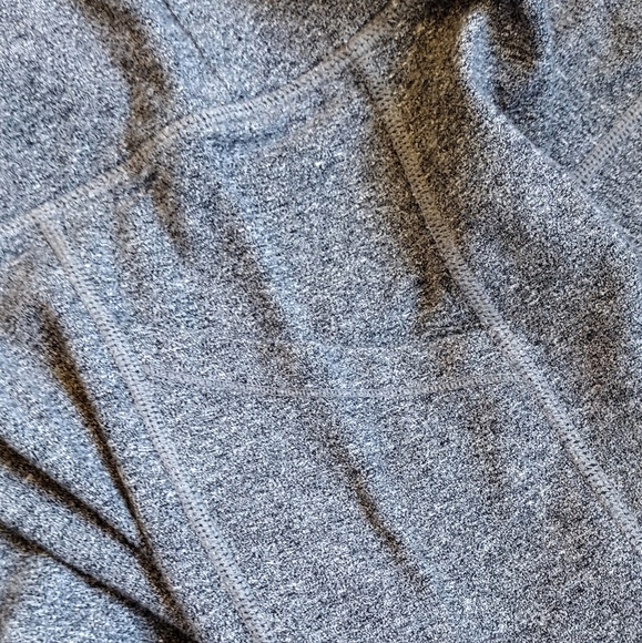 🏃♀️ Calvin Klein Performance Gray Athletic Active Stretch Leggings Medium NWOT - Picture 4 of 6